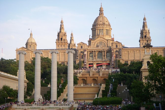 Barcelona Highlights with a Local Friend - Key points at a glance