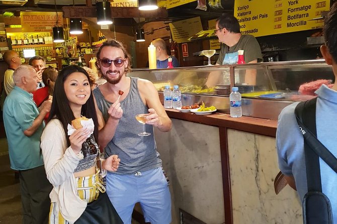Barcelona Highlights with a Local Friend - Montjuic requires a real time commitment