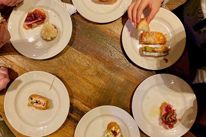 Barcelona Historic Walking Tour and Food Experience - Plaça de Sant Jaume and the Roman heart