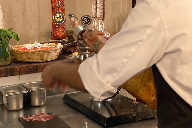 Barcelona Historic Walking Tour and Food Experience - Food stops that can replace a light lunch