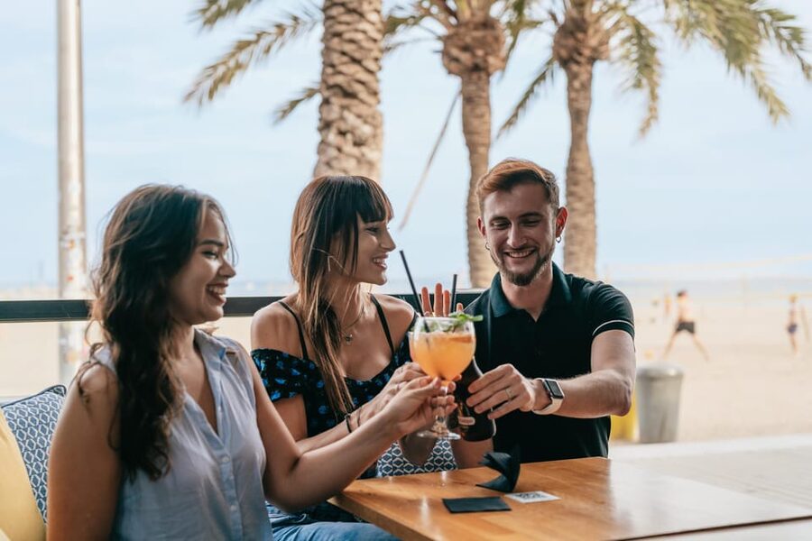 Barcelona: Icebar experience, located at the beach !! - One cocktail in an ice glass