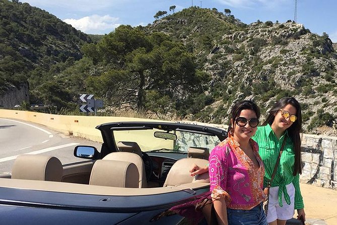 Barcelona in a Convertible - Private Guided Tour - Why an open-top car works well in Barcelona