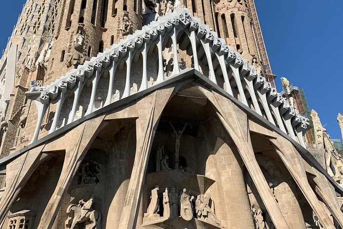 Barcelona in One Day: Gaudí, Gothic Quarter &Tapas (Private Tour) - Why this private Barcelona tour works for a short visit