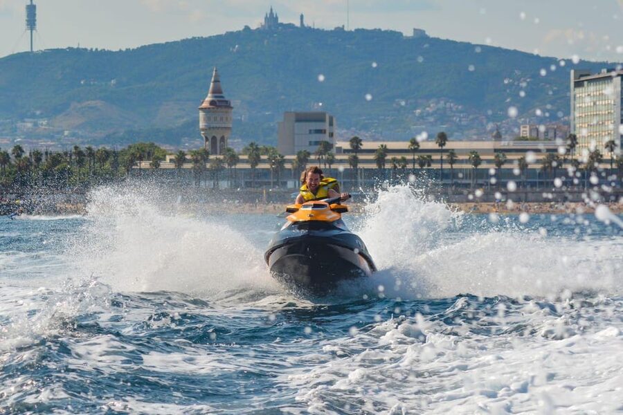 Barcelona: Jetski Rental in Barcelona - What the Barcelona jet ski ride is really like