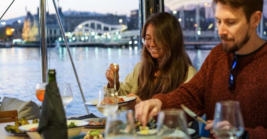 Barcelona: Lunch or Dinner on the Mediterranean Sailing Tour - Leaving Port Olímpic for a meal at sea