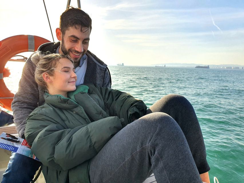 Barcelona: Luxury Private Yacht Daytime Cruise - Practical details before you reserve