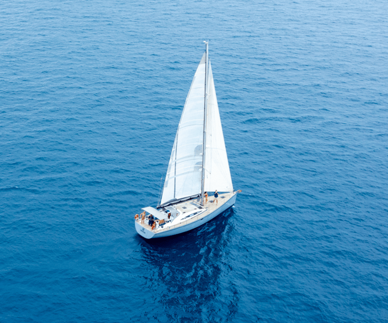 Barcelona: Luxury Yacht Private Sailing Tour - The price makes more sense for a full group
