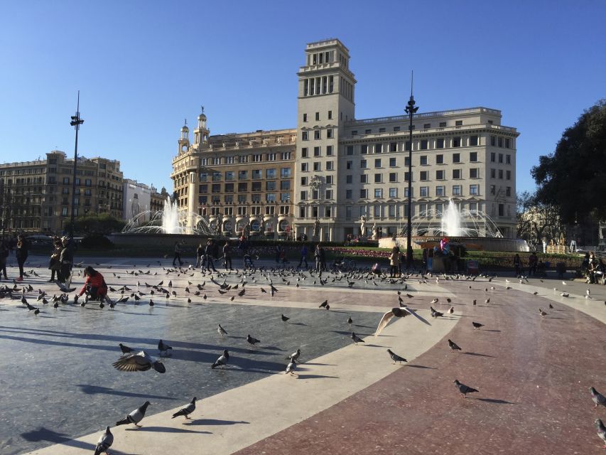 Barcelona: Market, Tasty Tapas/Food and Gothic History Tour - Catalan classics: botifarra and pa amb tomàquet
