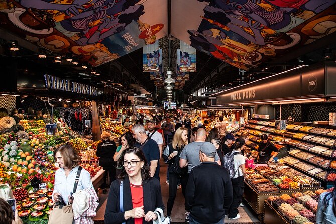 Barcelona Markets Tour - Guides make the difference on a crowded route