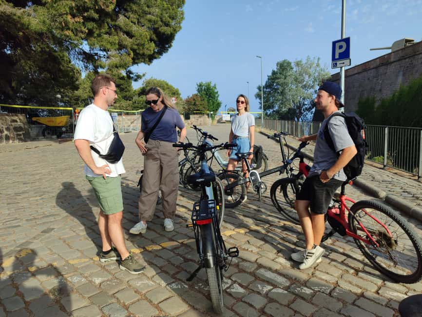Barcelona: Montjuïc e-bike adventure via port and Ciutadella - Montjuïc Castle and its hard-edged past