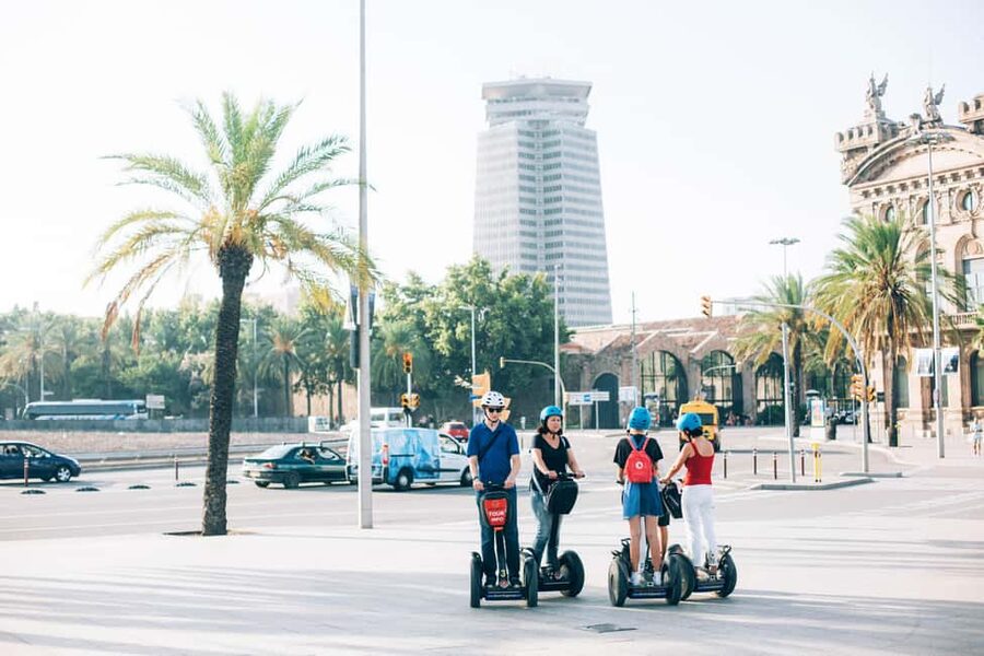 Barcelona: Montjuïc Guided Segway Tour - What $76 per person gets you