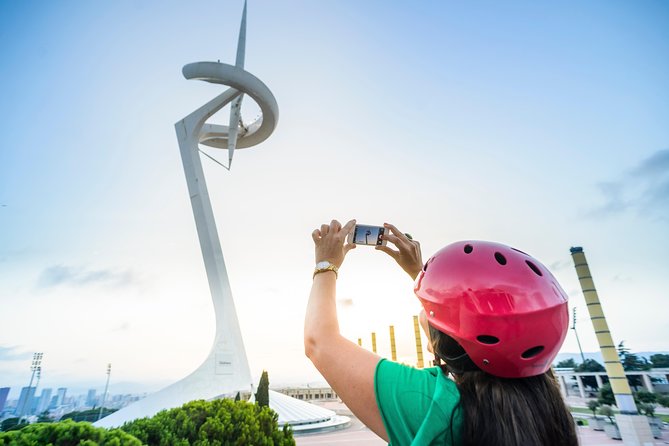 Barcelona: Montjuïc Segway Tour - Museums, fountains, and Poble Espanyol