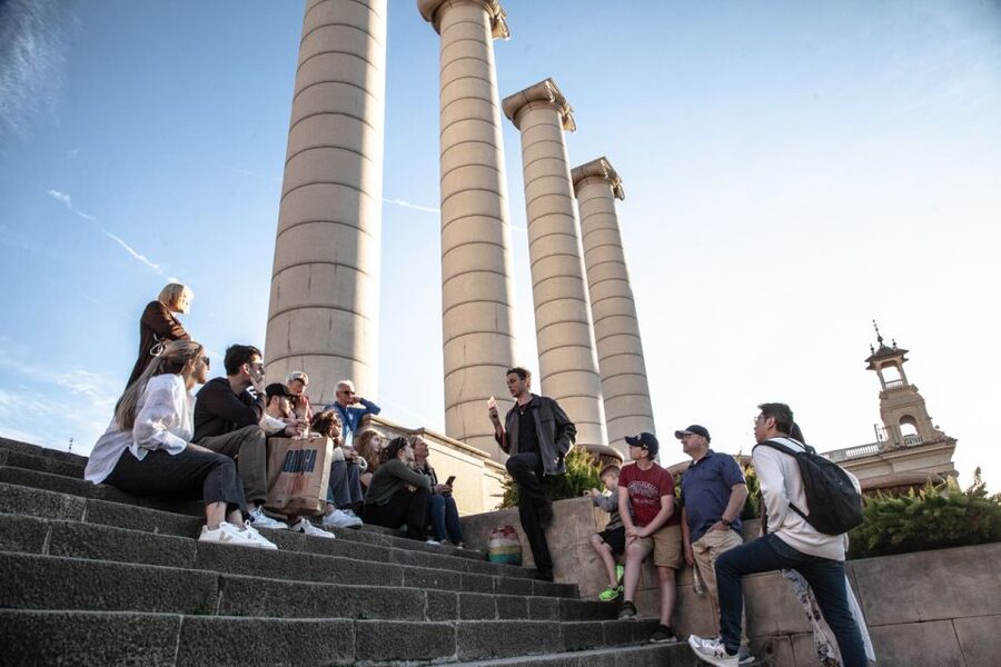 Barcelona: Montjuïc Walking Tour With Optional Flamenco Show - The Carmen Amaya monument