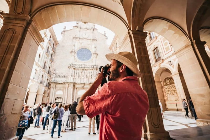 Barcelona: Montserrat and Winery Tour with Tapas or Lunch - Why Montserrat makes such a strong day trip