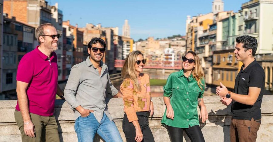 Barcelona: Montserrat, Girona & Costa Brava Guided Day Trip - Montserrat: rock spires and a living monastery