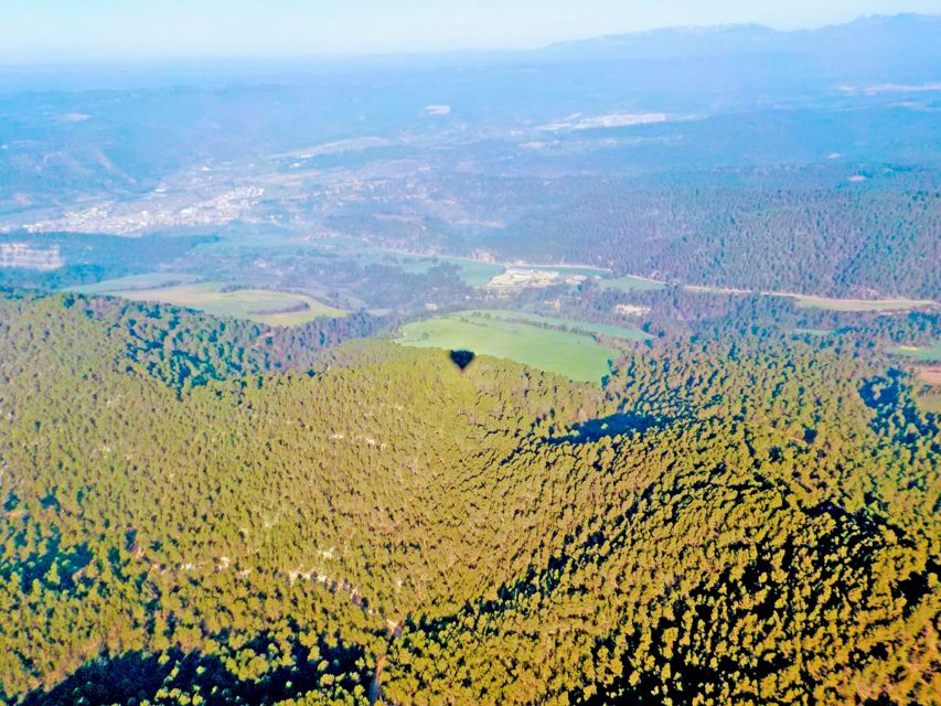 Barcelona: Montserrat Hot-Air Balloon & Monastery Experience - How the small group changes the day
