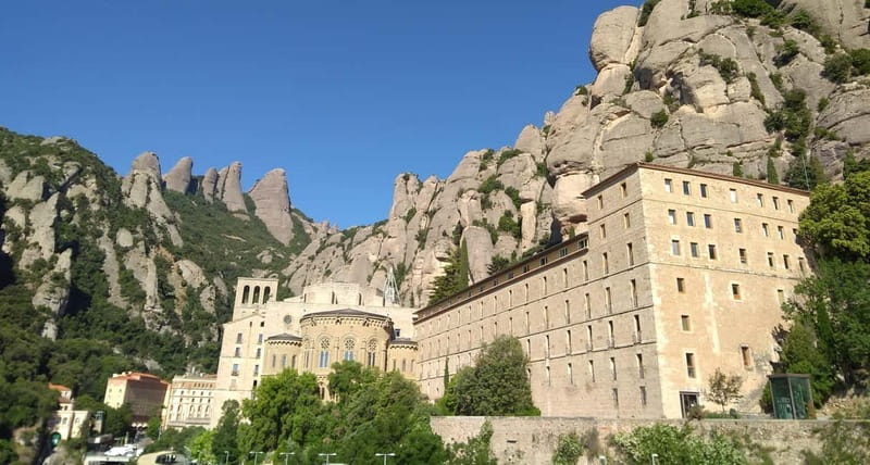 Barcelona: Montserrat Monastery and Natural Park Guided Tour - The monastery and basilica: sacred Montserrat