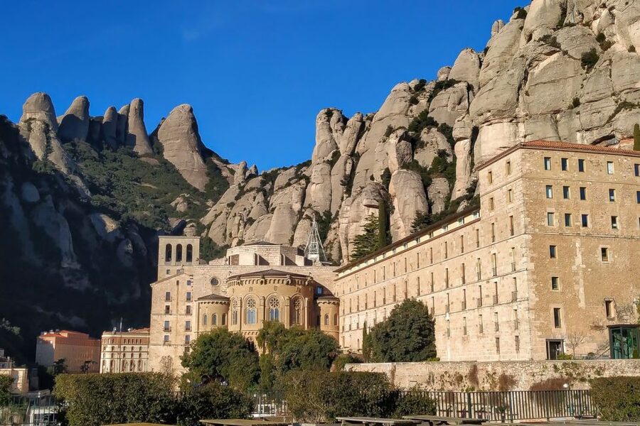 Barcelona: Montserrat Monastery & Hiking Off the Beaten Path - Key points to know before booking