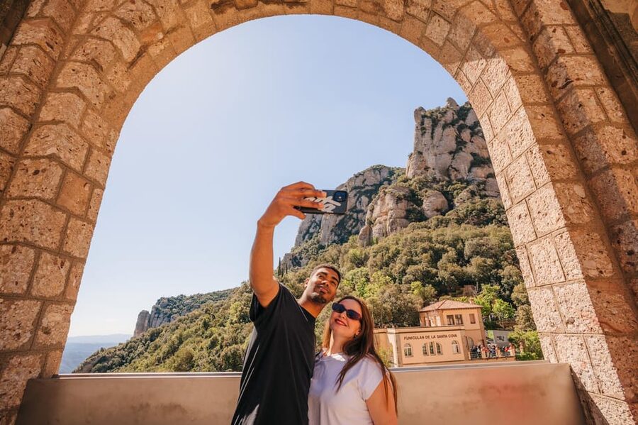 Barcelona: Montserrat Visit & Lunch at Farmhouse Small Group - Who Will Like This Montserrat Tour