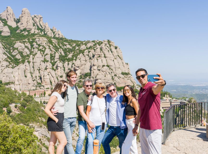 Barcelona: Montserrat, Winery Tour & Lunch with Wine Tasting - Lunch at a 12th-century farmhouse