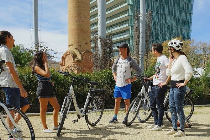 Barcelona Off The Beaten Track 4h Bike Tour - The final sea view and the ride back