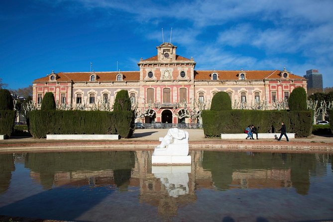 Barcelona Old Town Private Walking Tour - Plaça del Rei, the cathedral, and civic Barcelona
