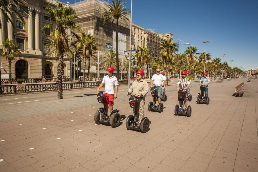 Barcelona: Old Town & Seafront Segway Tour - Columbus Monument, Port Vell, and the old center