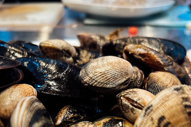 Barcelona Paella Cooking Class with Market Visit, Tapas & Sangria - Who Should Book This Barcelona Class