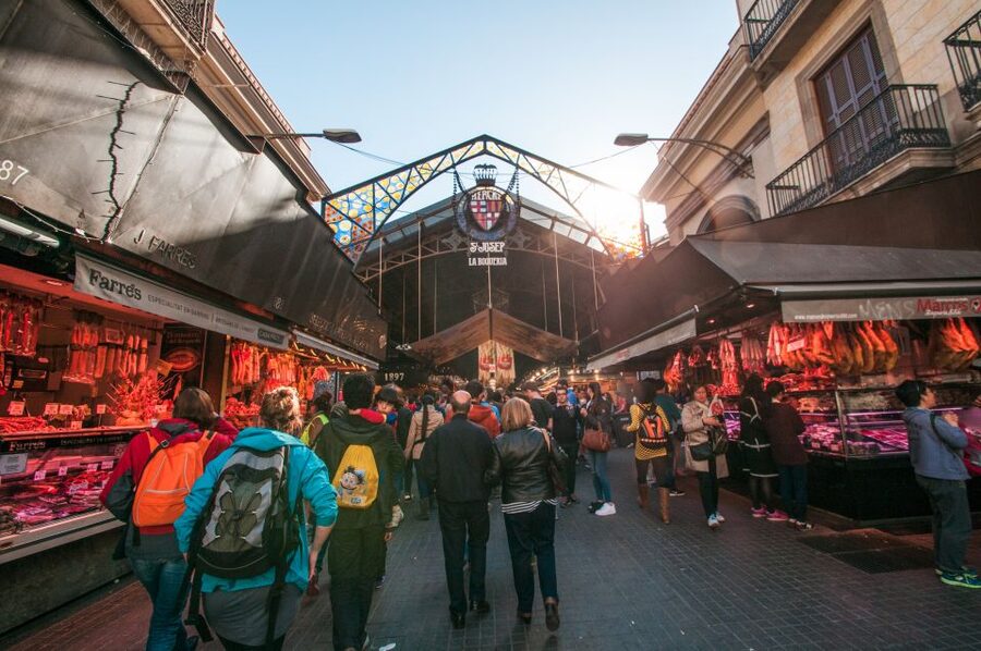 Barcelona: Paella Cooking Experience & Boqueria Market Tour - Starting with Barcelona’s famous food market