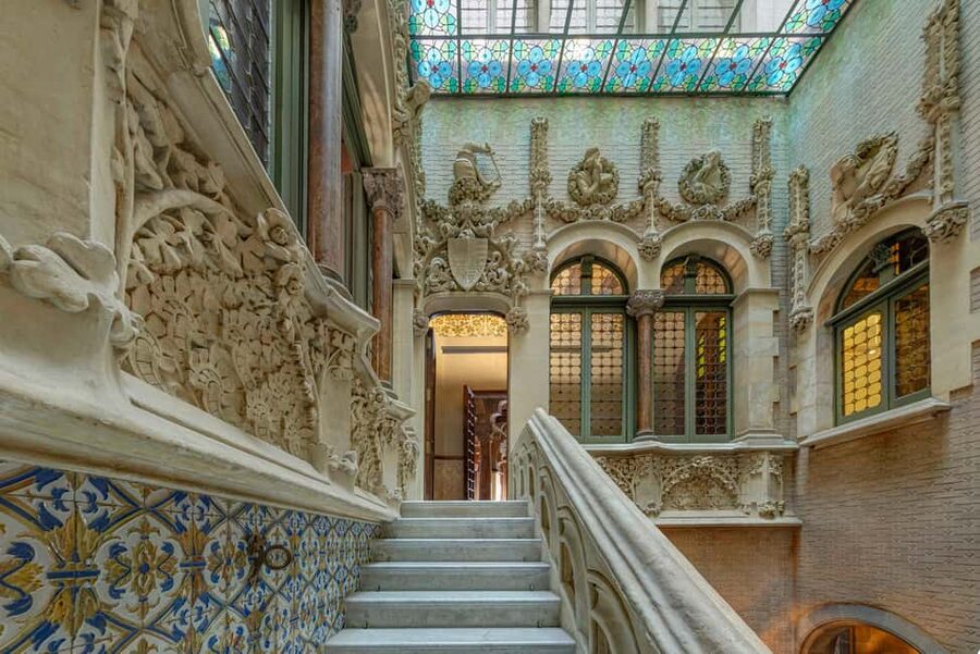 Barcelona: Palau Baró de Quadras Tickets and Guided Tour - Is $22 a fair price?