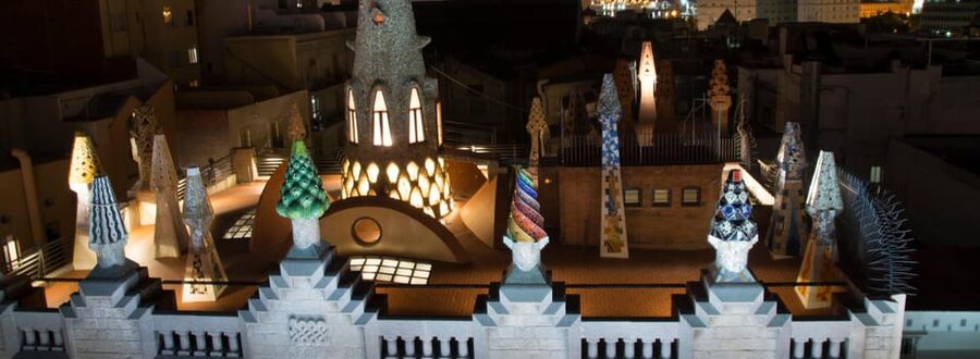 Barcelona: Palau Güell by Gaudí Entrance Ticket - The south courtyard and the final parts of the visit