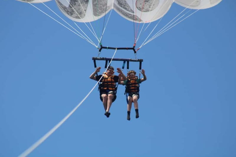 Barcelona: Parasailing magic flight and views above the sea - What to bring and what you can buy