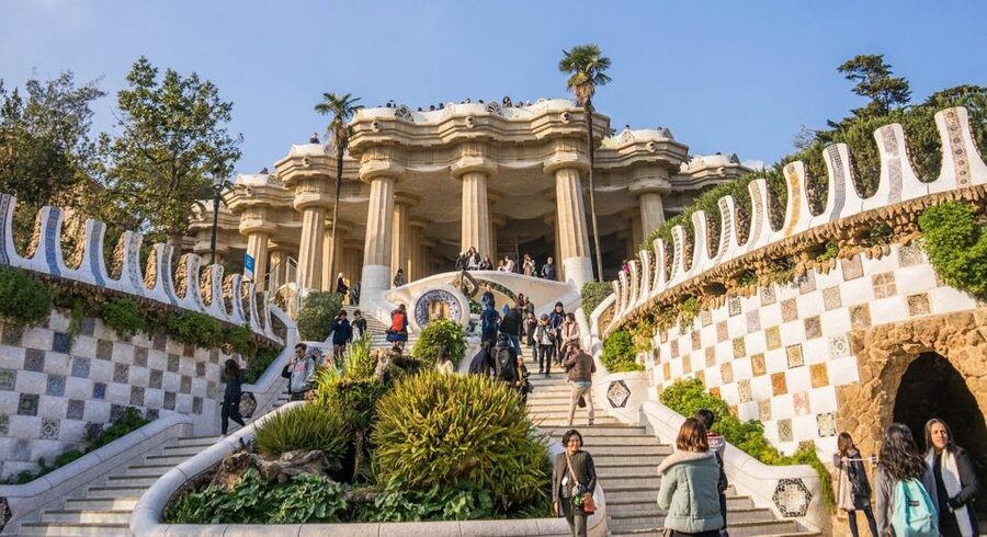 Barcelona: Park Güell Guided Tour with Fast-Track Access - Is $39 good value?