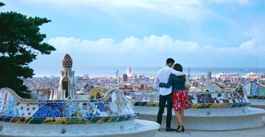 Barcelona: Personal Travel & Vacation Photographer - A Barcelona Photo Session Built Around You