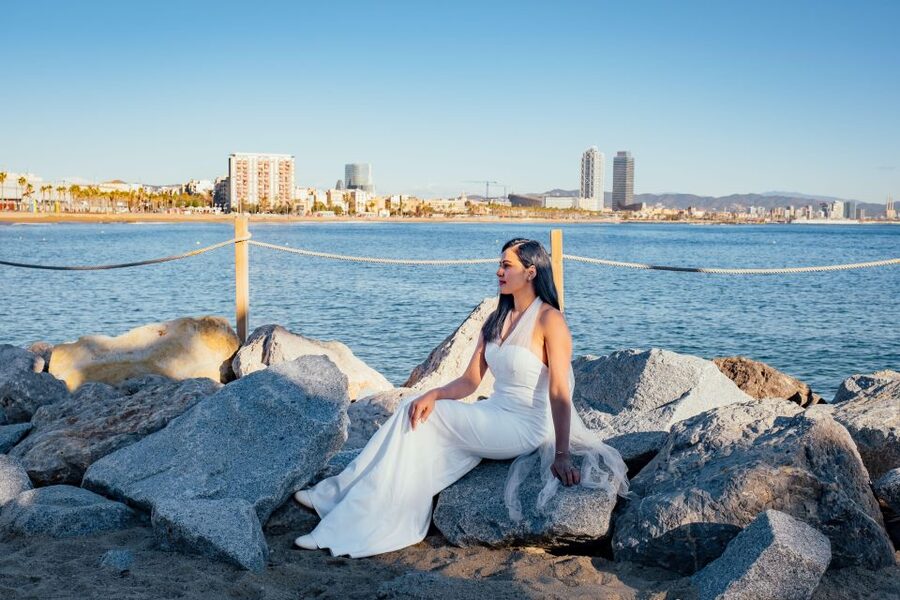 Barcelona Photo Experience: famous landmarks or the beach! - Should you book it?