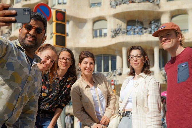 Barcelona Photo Highlights eBike Small Group Tour - The guides make the difference