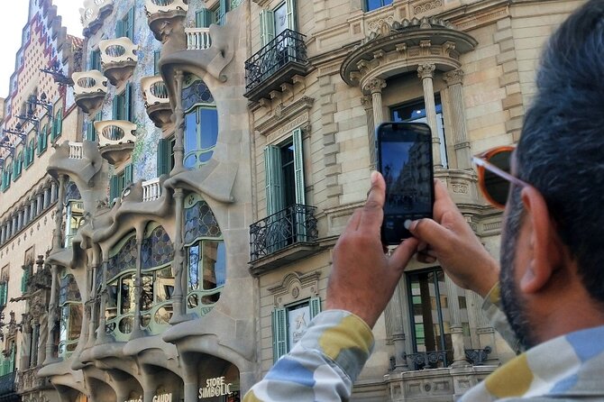 Barcelona Photo Highlights eBike Small Group Tour - Who should book this ride