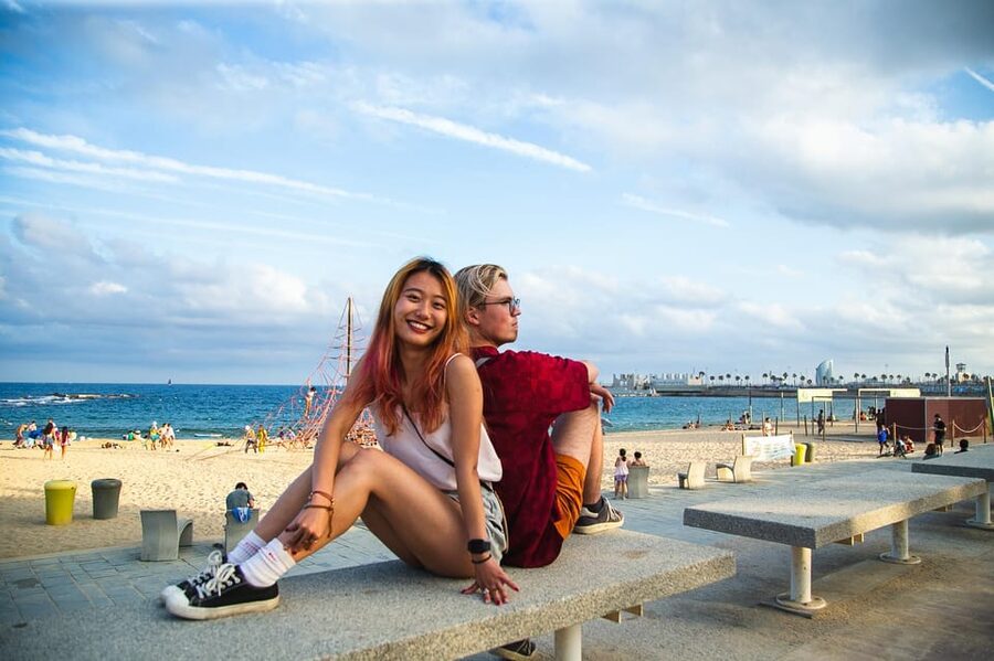 Barcelona: Photographic Madness at Barceloneta Beach - What you receive within 24 hours