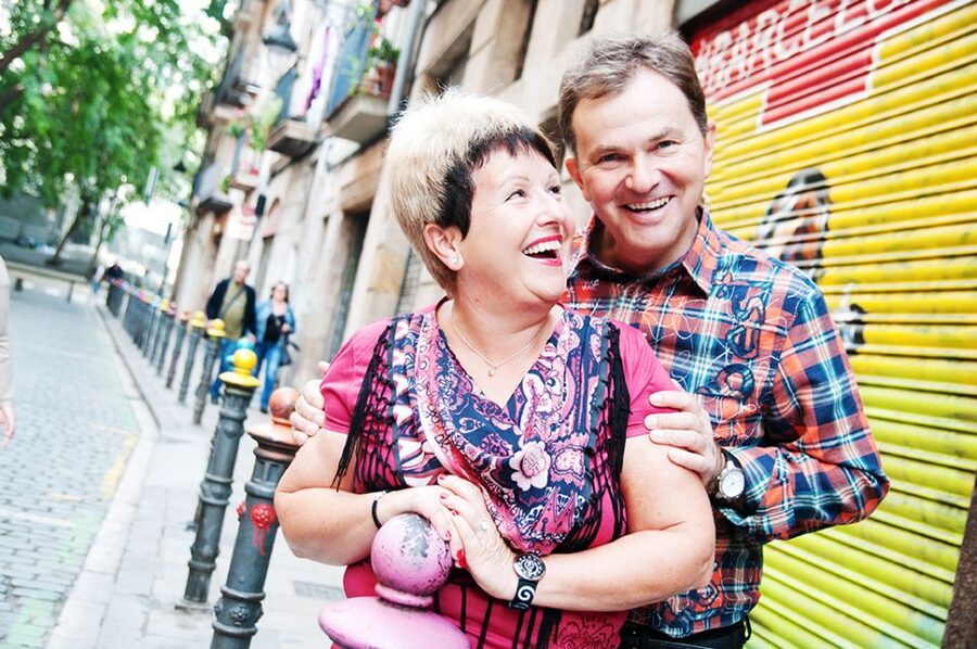 Barcelona: Photoshoot Tour Old Town - Timing, weather, and what to wear