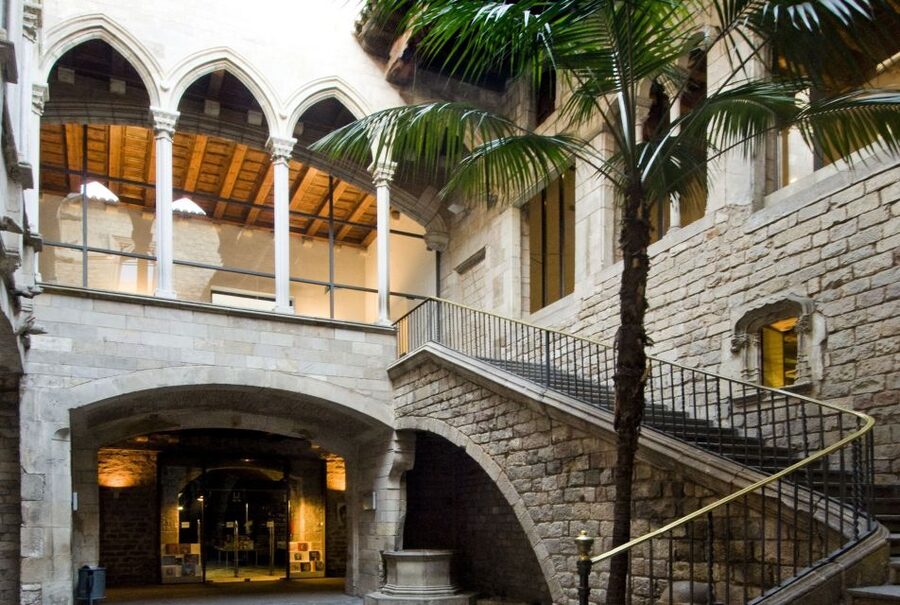 Barcelona: Picasso Museum Guided Tour - The museum portion and the risk of a rushed finish