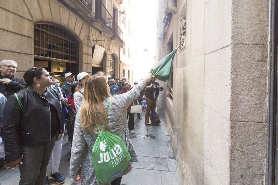 Barcelona: Picasso Museum Guided Tour - Practical details that affect your day