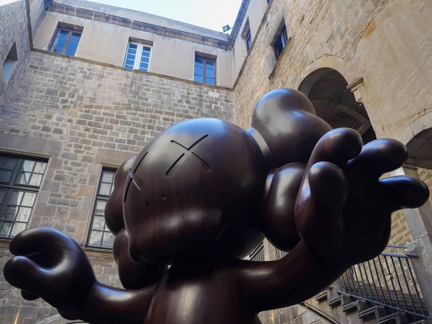 Barcelona: Picasso Museum Tour with Moco Museum Ticket - Banksy, Kaws, Warhol, and Basquiat