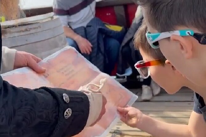 Barcelona Pirate Adventure 75min. - Who should book this pirate cruise?