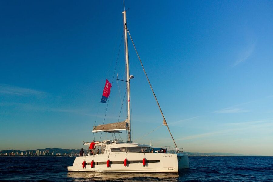 Barcelona: Private Catamaran Sailing with Drinks and Snacks - Key points to know before you book