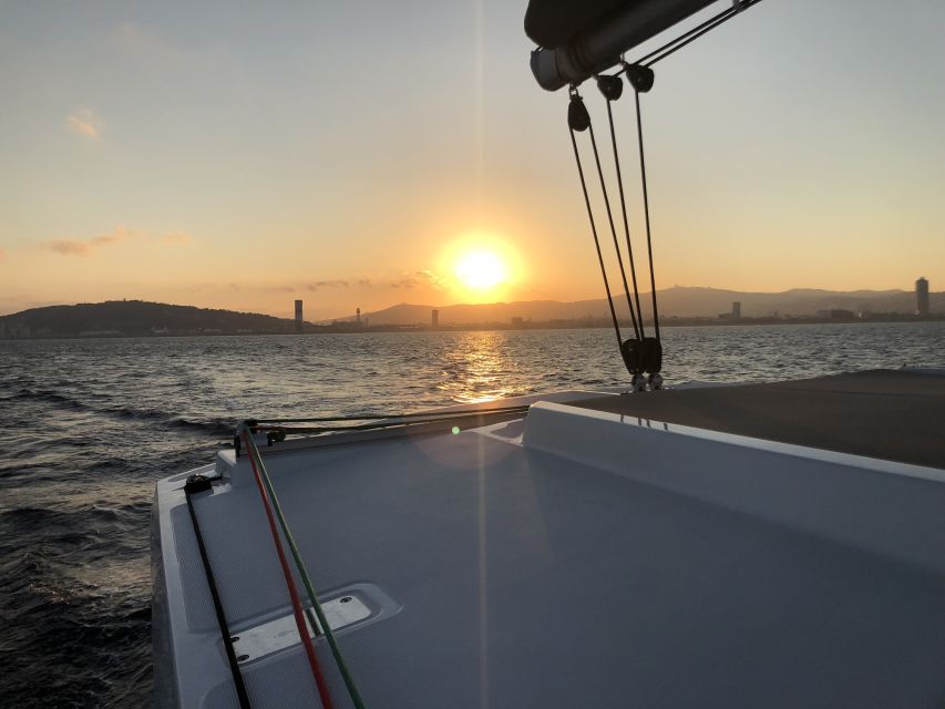 Barcelona: Private Catamaran Sailing with Drinks and Snacks - The first five minutes: safety at Olympic Port