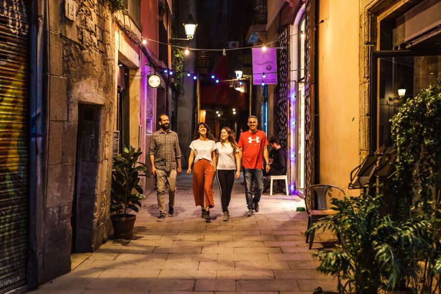 Barcelona: Private Custom Tour with a Local – Icons & Gems - A Gothic Quarter walk shaped around your interests