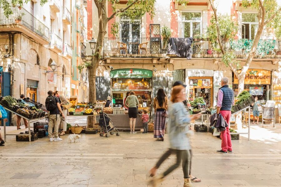 Barcelona: Private Custom Tour with a Local – Icons & Gems - A coffee or market stop with a local point of view