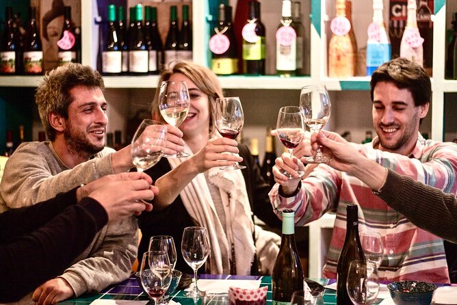 Barcelona Private Food Tour: Tapas, Paella & 8+ Food Tastings - Walking through El Born to Barceloneta