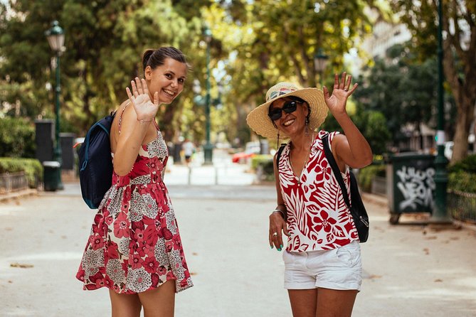 Barcelona Private Food Tour With Locals: 6 or 10 Tastings - The guide makes or breaks the afternoon
