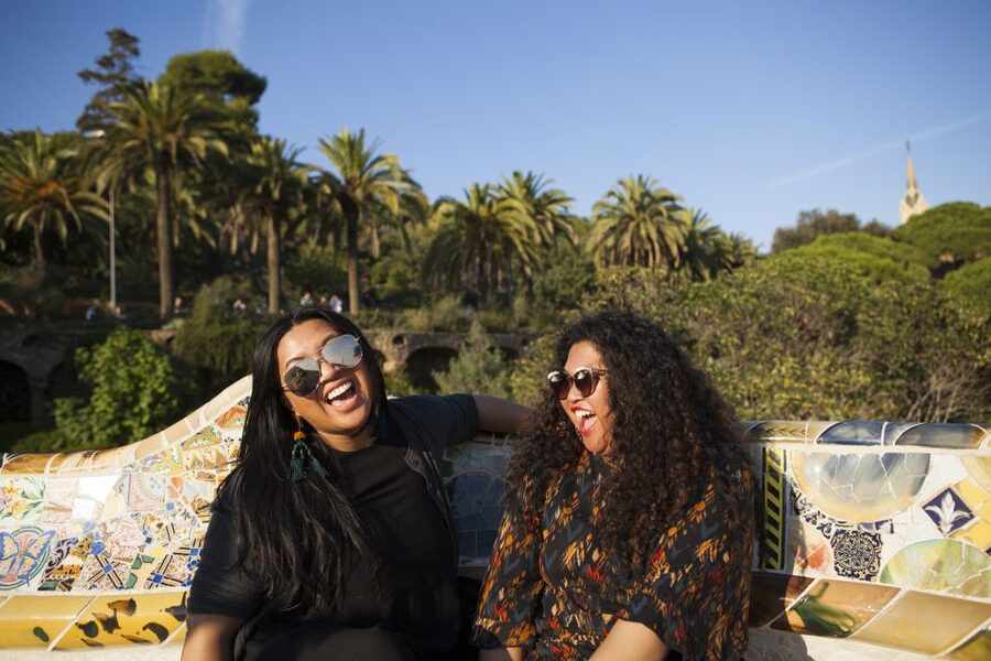 Barcelona: Private Full Park Güell Photoshoot - Timing, comfort, and practical planning